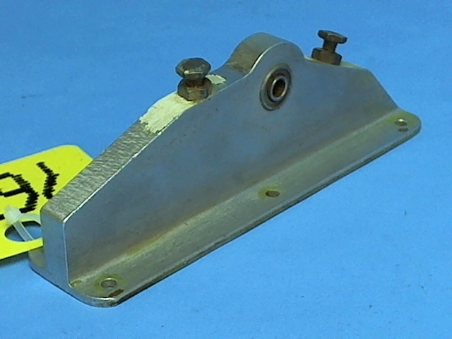 62645-04 Piper - FITTING-Stabilator Attachment